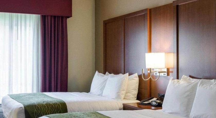 Comfort Suites Starkville Zewnętrze zdjęcie